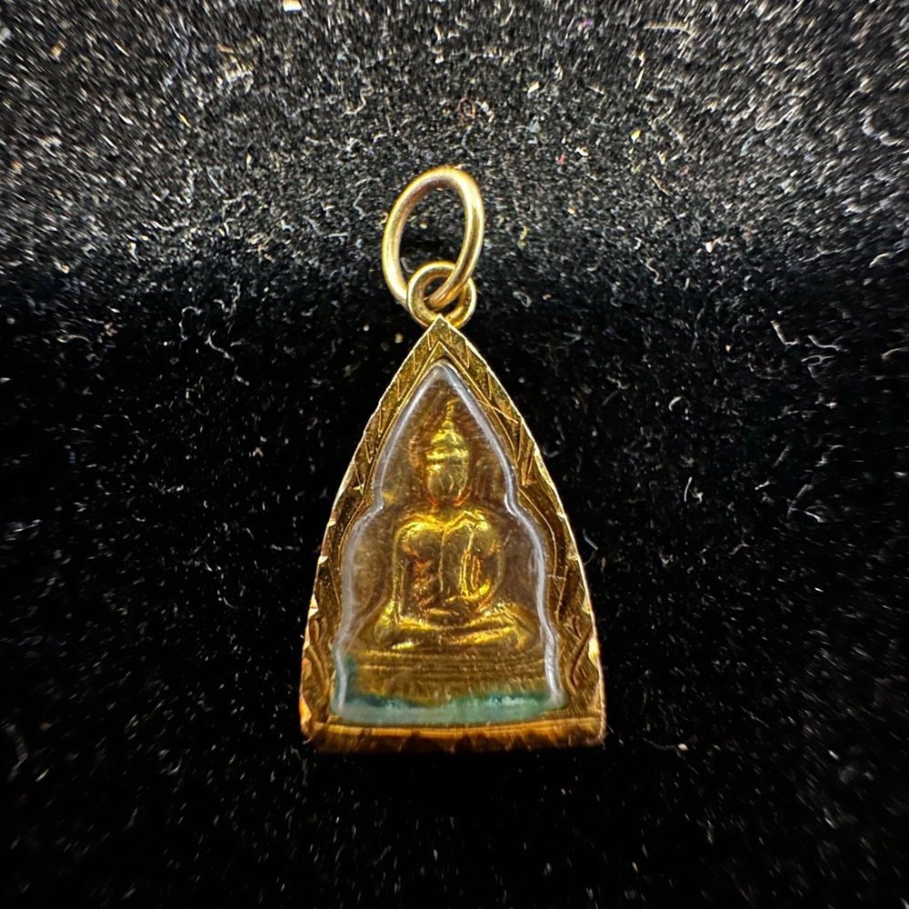 491183 - 22K Gold Goddess Pendant